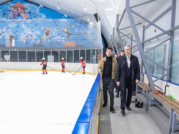 Каток «Ice Депо» в посёлке Усово-Тупик осмотрел Андрей Иванов Каток «Ice Депо» в посёлке Усово-Тупик осмотрел Андрей Иванов